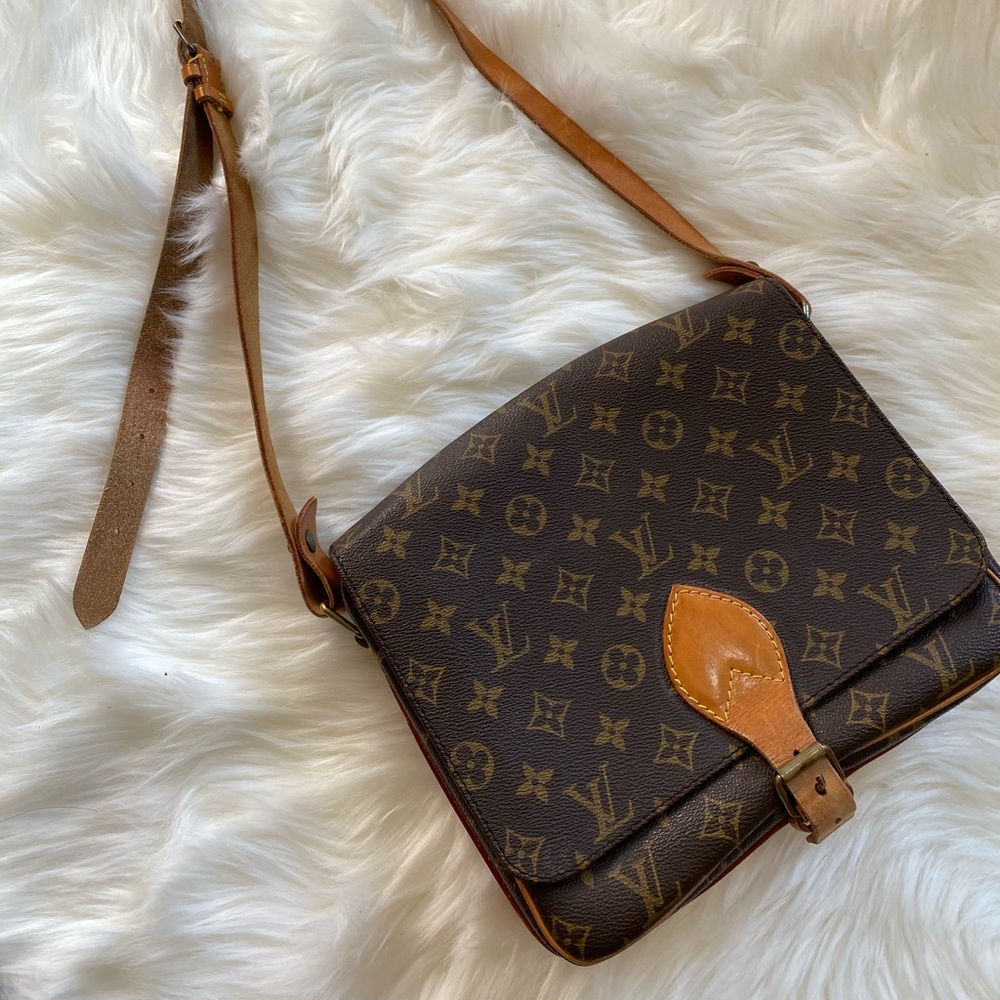 Authentic vintage Louis Vuitton monogram Cartouchiere GM